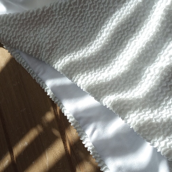 Textured Fabric 2-Piece Bikini Set - Picture 14 of 17